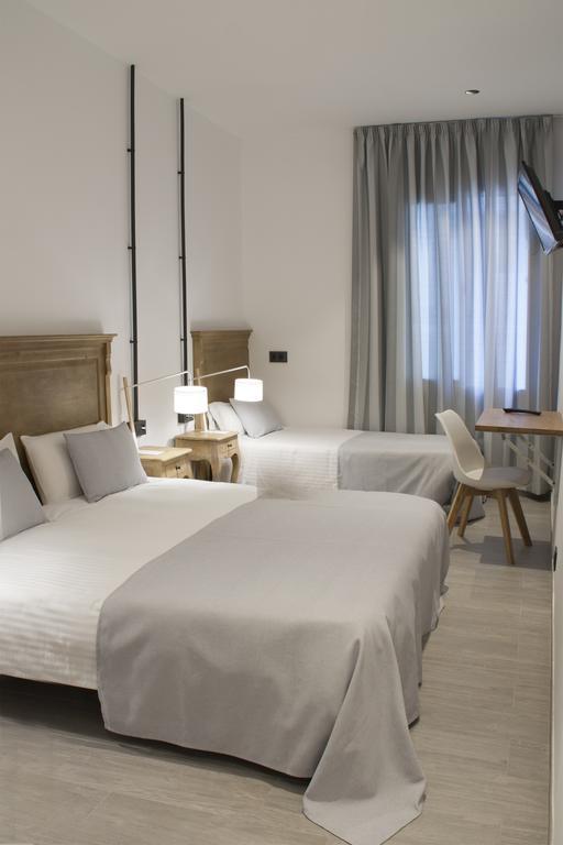 Hostal Portofino Arenys de Mar Exteriör bild